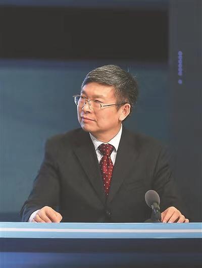 战"疫"最前线 · 观察丨张二震:要千方百计稳住制造业,以进一步稳定