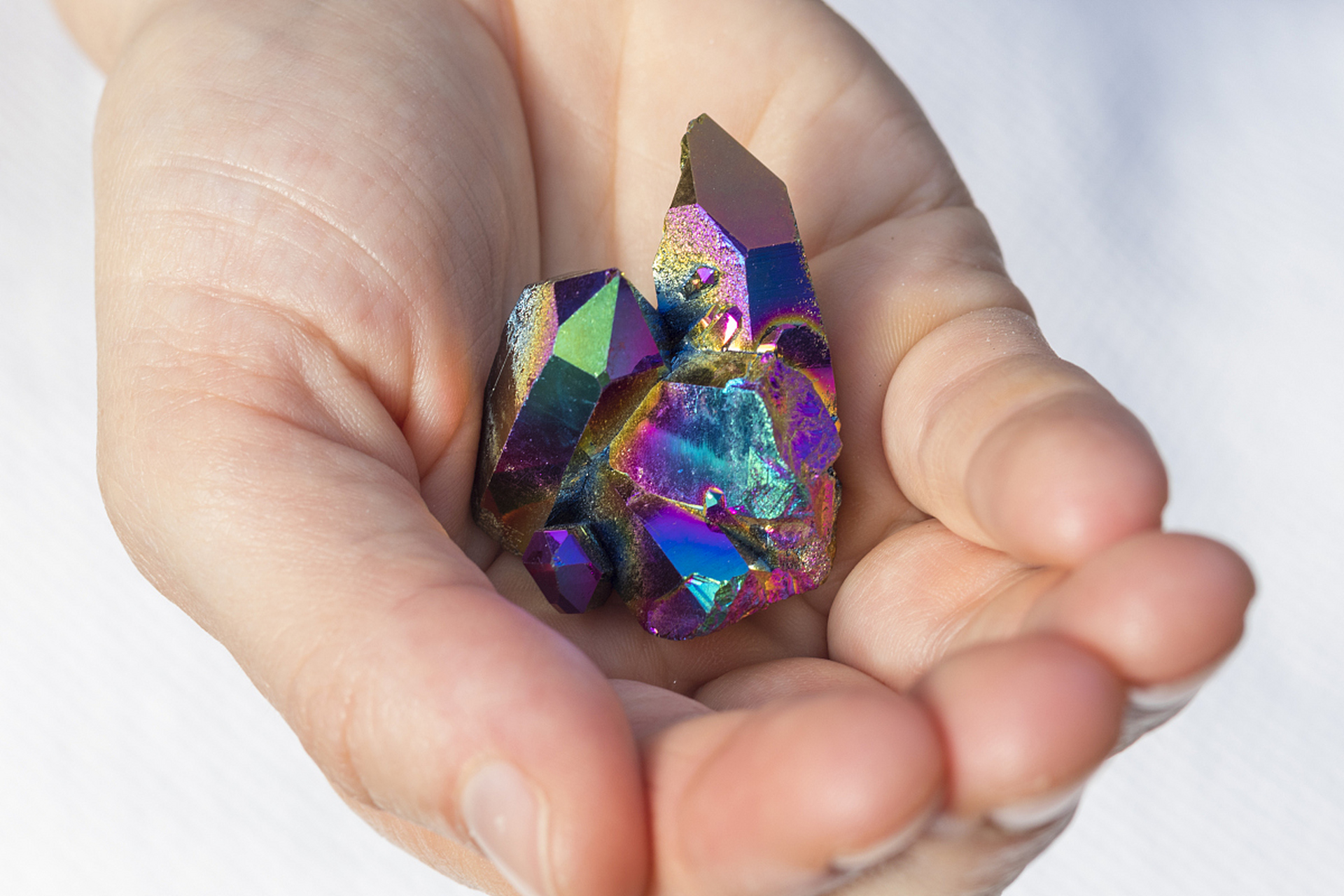 多圈碧玺手链的穿法和保养.