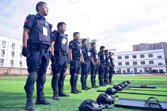 凉山州举行公安特警比武竞赛 来看哪些队伍排名靠前