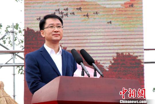 全国各地水产养殖专家聚高邮 擦亮"高邮大闸蟹"金字招牌