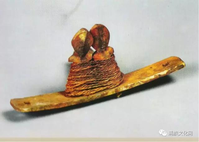 满族史诗《乌布西奔妈妈》的萨满文化蕴含