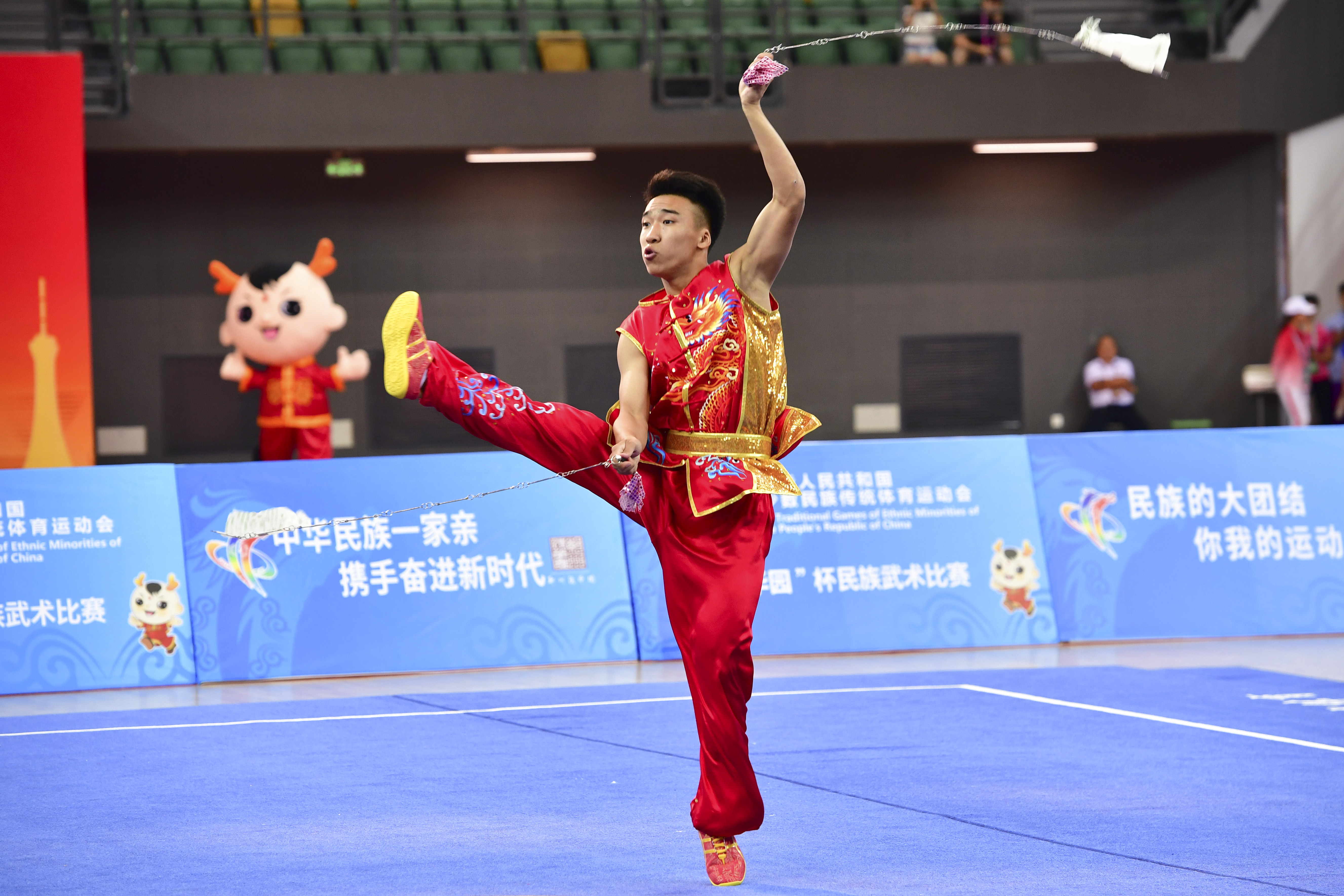 民族武术——男子传统双器械比赛赛况