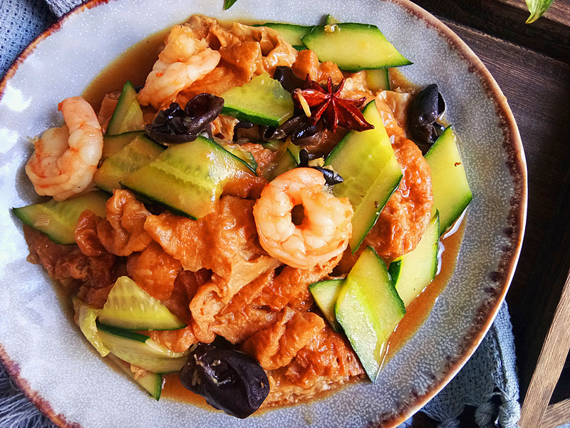 津味名菜虾仁独面筋:来天津必吃的一道菜,吃过以后就爱上