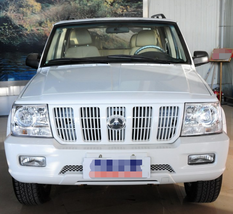 骑士s12的外表散发青春的气息,给人眼前一亮的感觉,空间也很大