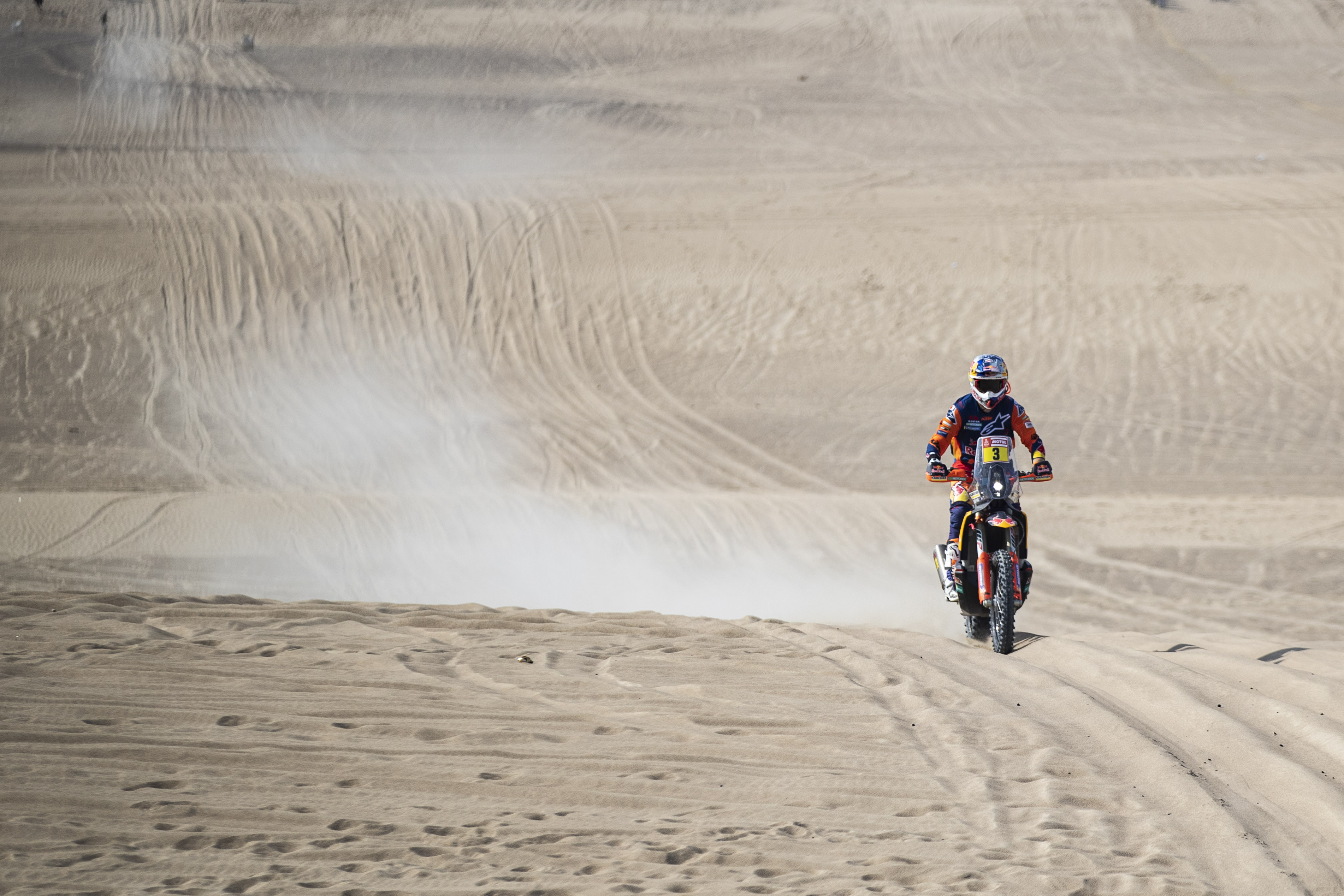 赛车——达喀尔拉力赛:普莱斯夺得摩托车组总冠军(1)