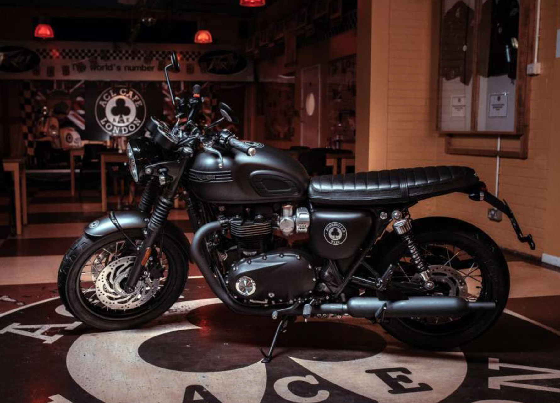 凯旋摩托推出两款全新bonneville120摩托车