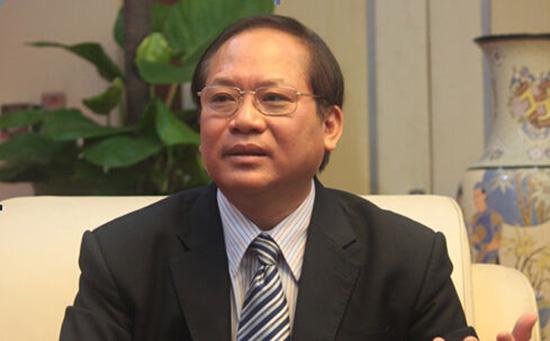 越南信息传媒部长张明俊违规遭处分,职务被暂停