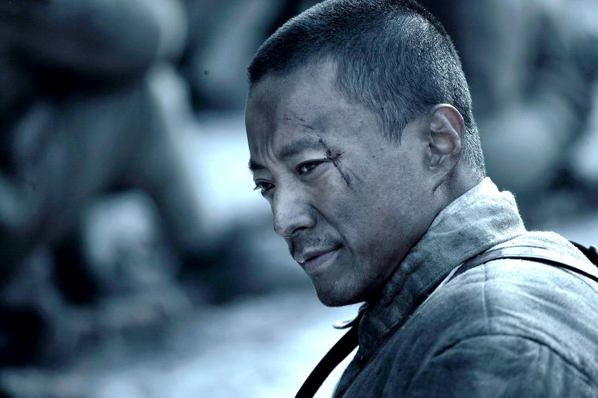 《集结号》的军事常识错误,山炮打坦克,网友:开什么国际玩笑