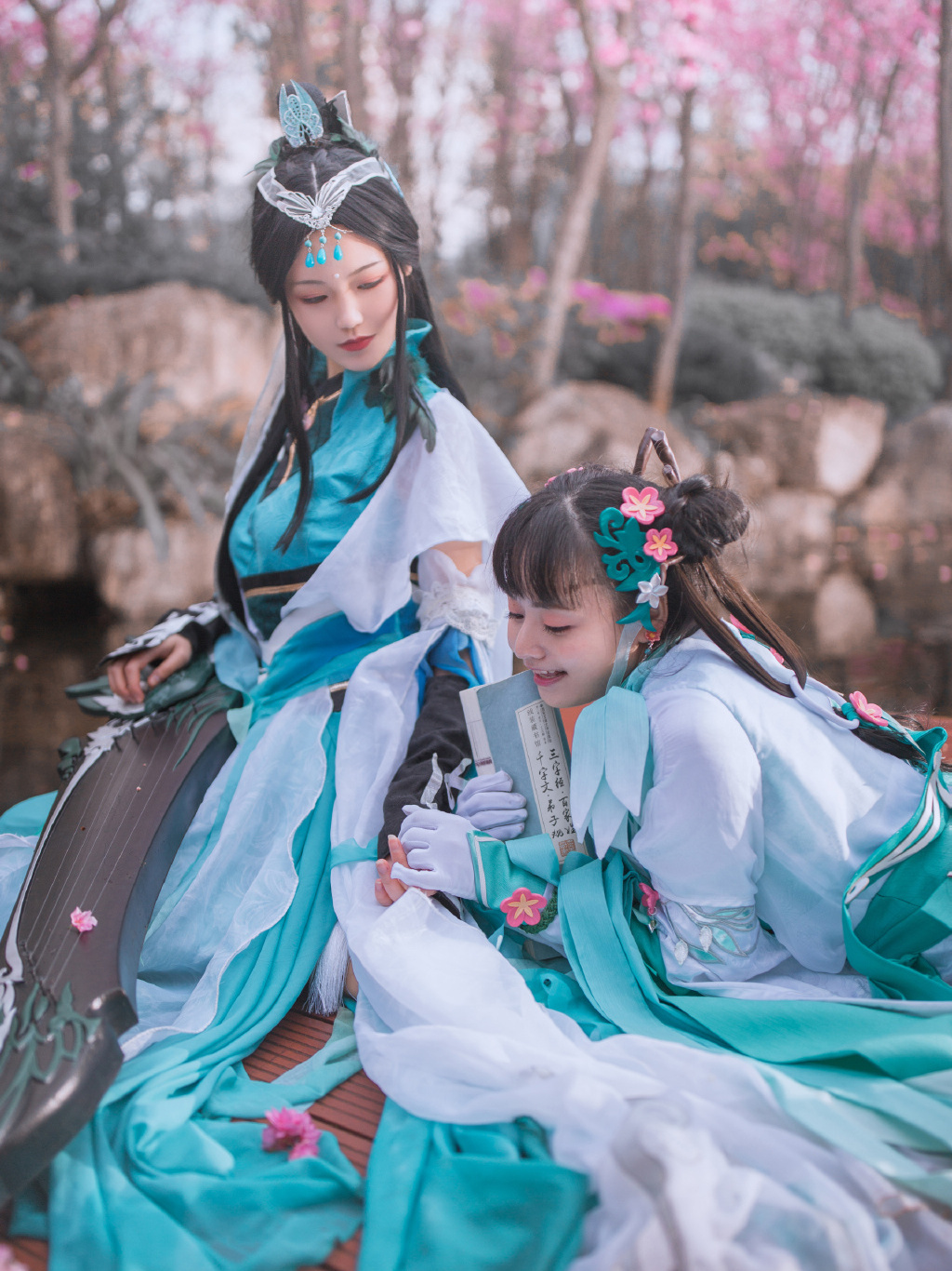 剑网3cos:驰冥琴娘和驰冥琴萝,姐妹既视感,好温馨