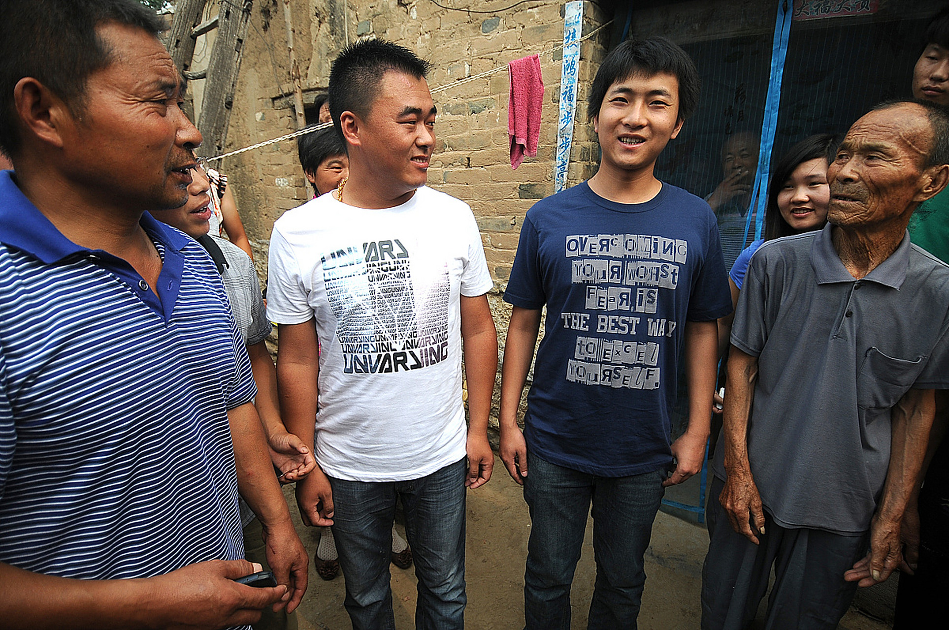 农村怪像:亲兄弟反目成仇,老农总结了3点原因太现实  1.