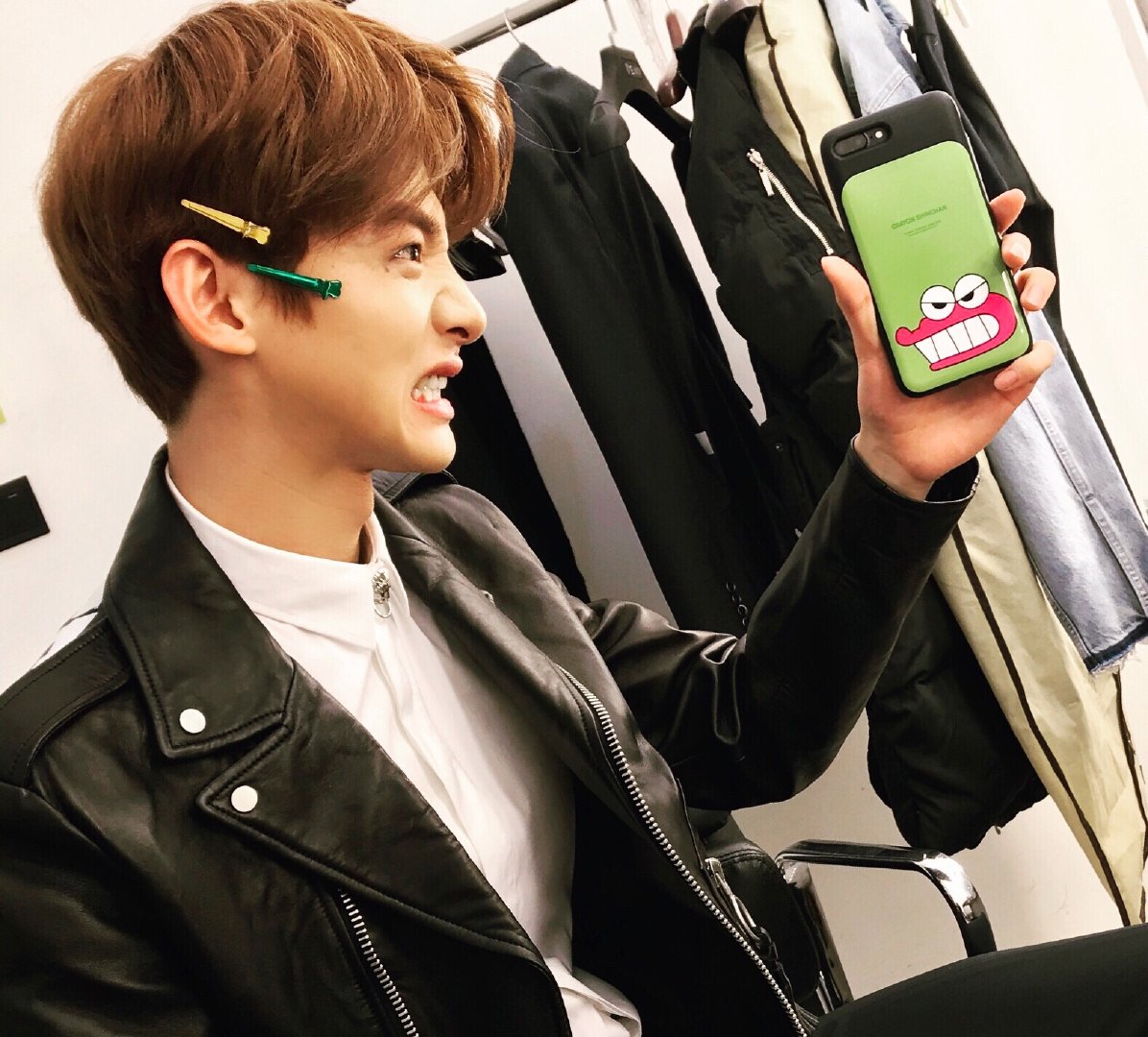 可爱的大嘴猴手机壳,白敬亭的少女心