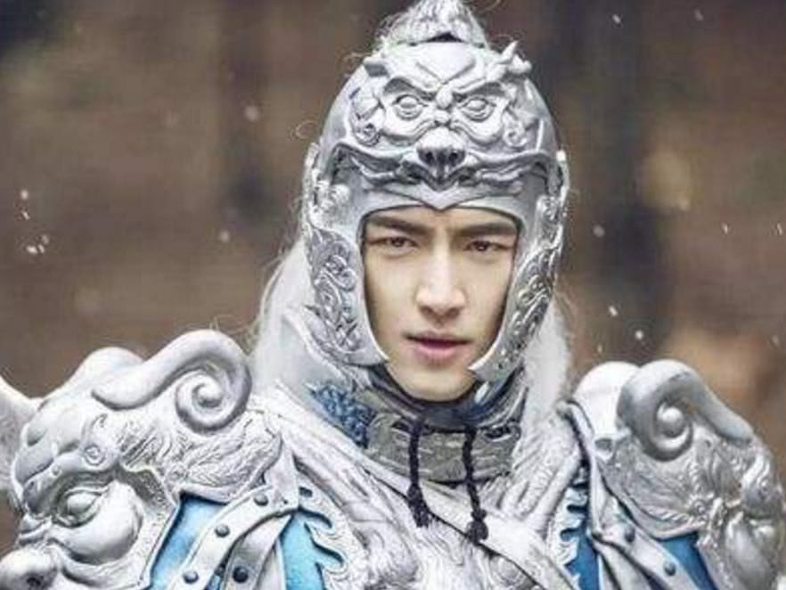 古代"白袍"表达的是什么意思?只有骁勇善战的才能穿