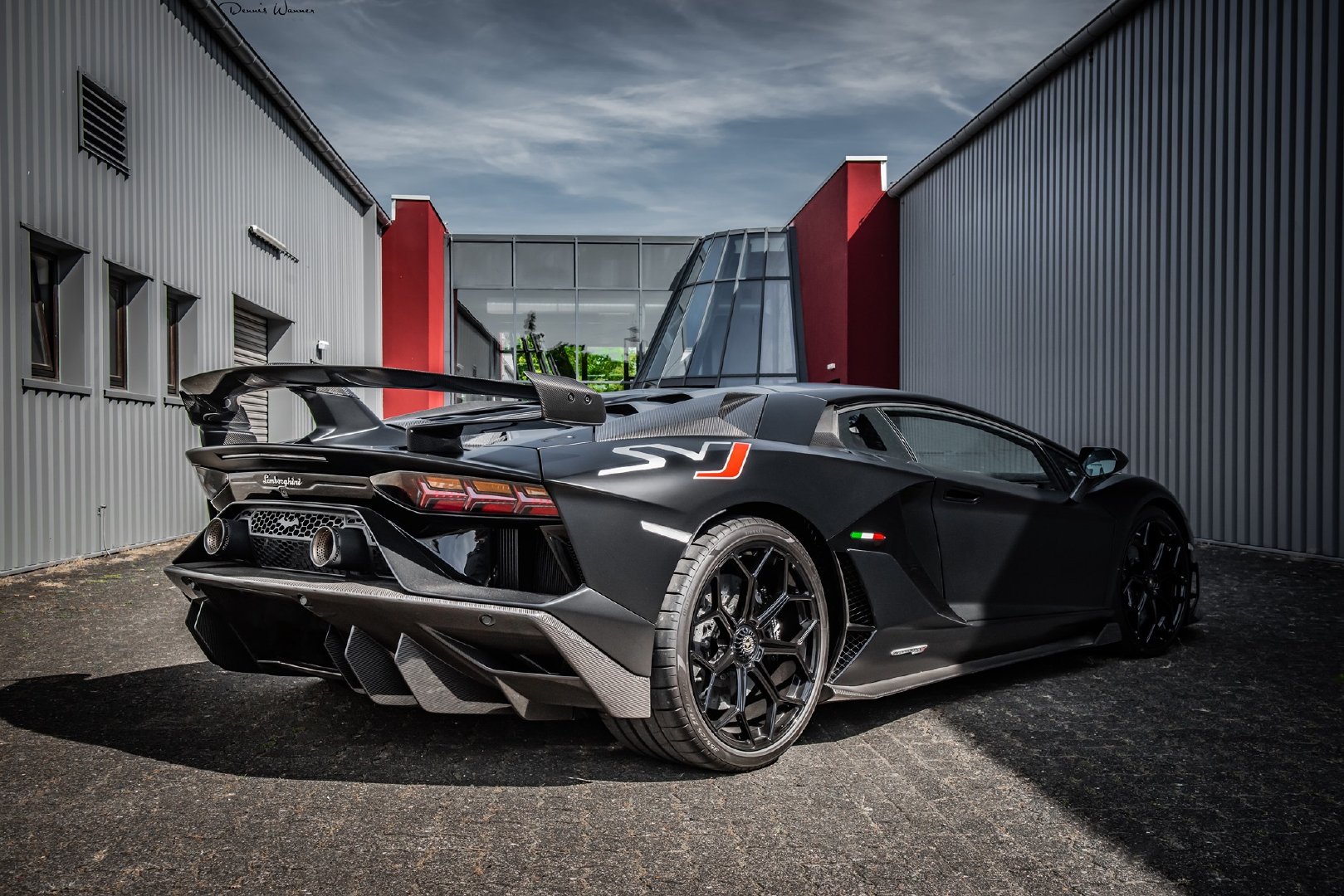 兰博基尼埃文塔多svj,很酷的黑色!