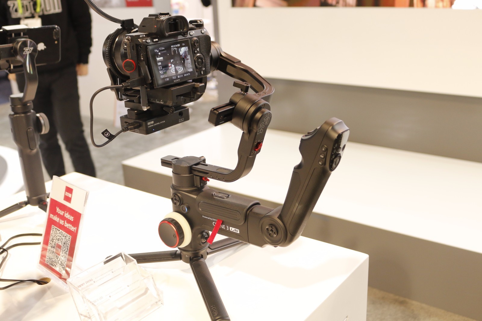 玩转高逼格的炫酷摄影 智云云鹤3亮相ces 2019