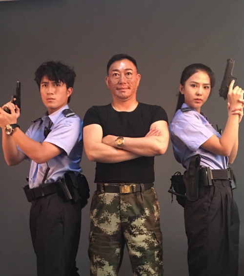 演员萧伟在tvb港味警匪片《夺命追凶》又塑造了一个崭新的角色