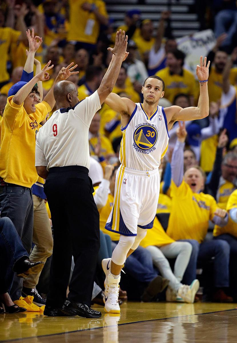 那么,库里能否应对季后赛的挑战呢?