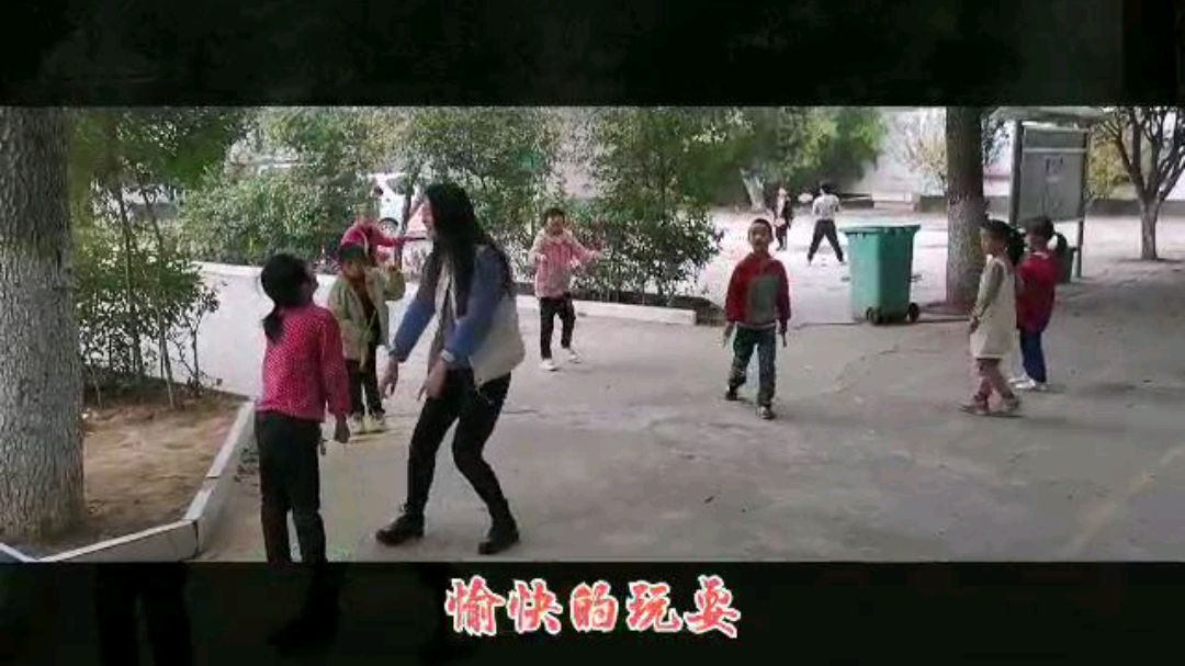 《石头汤》备受喜爱,是什么让这个贫困山区充满欢声笑语?