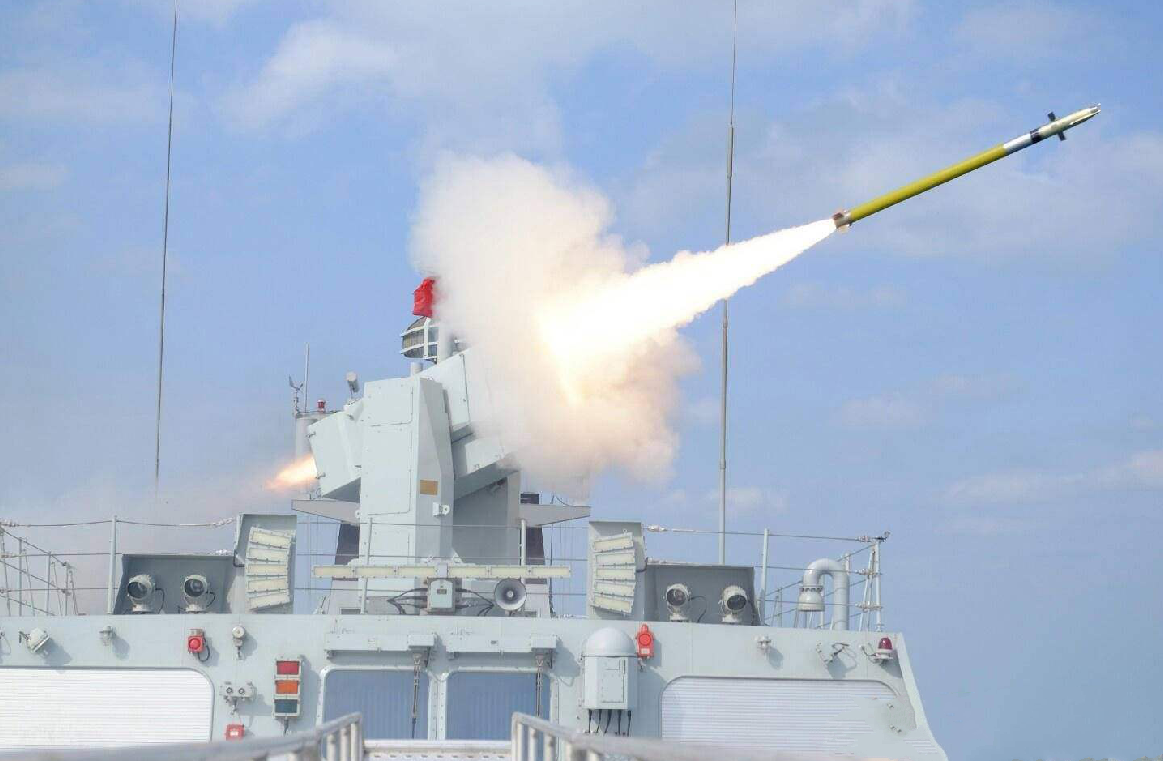 官曝一段视频引关注,053h护卫舰海红旗7改装海红旗10,意义重大