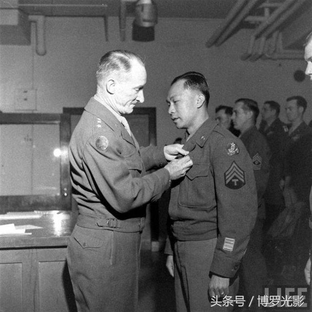 1946年美军调停人员撤离中国