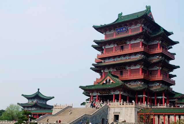 南昌,一座神奇美丽的城市,美景多又好玩!