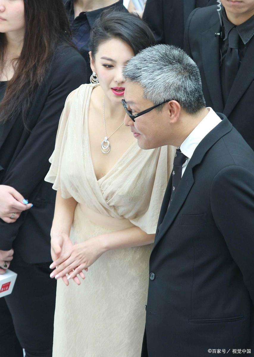 张雨绮的困境与抉择 —— 在舆论漩涡中何去何从