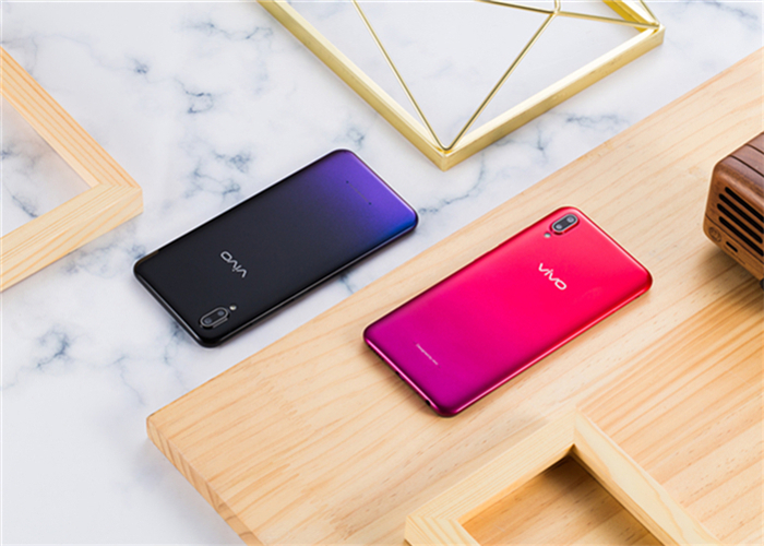 vivoz5强势曝光!这次终于比oppo强了!渐变色 水滴屏!