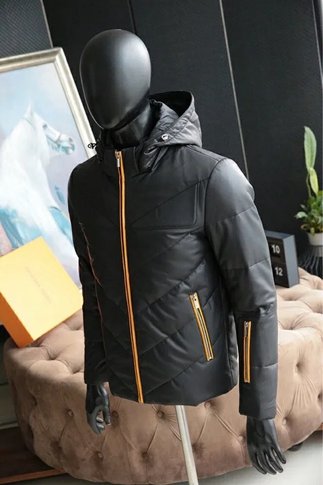 芬迪"刀锋皮衣"