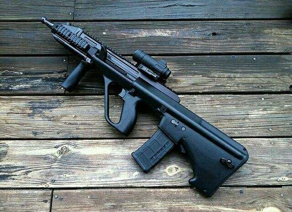 fnc自动步枪出产自比利时fn公司,命名为fnc(fabrique nationale