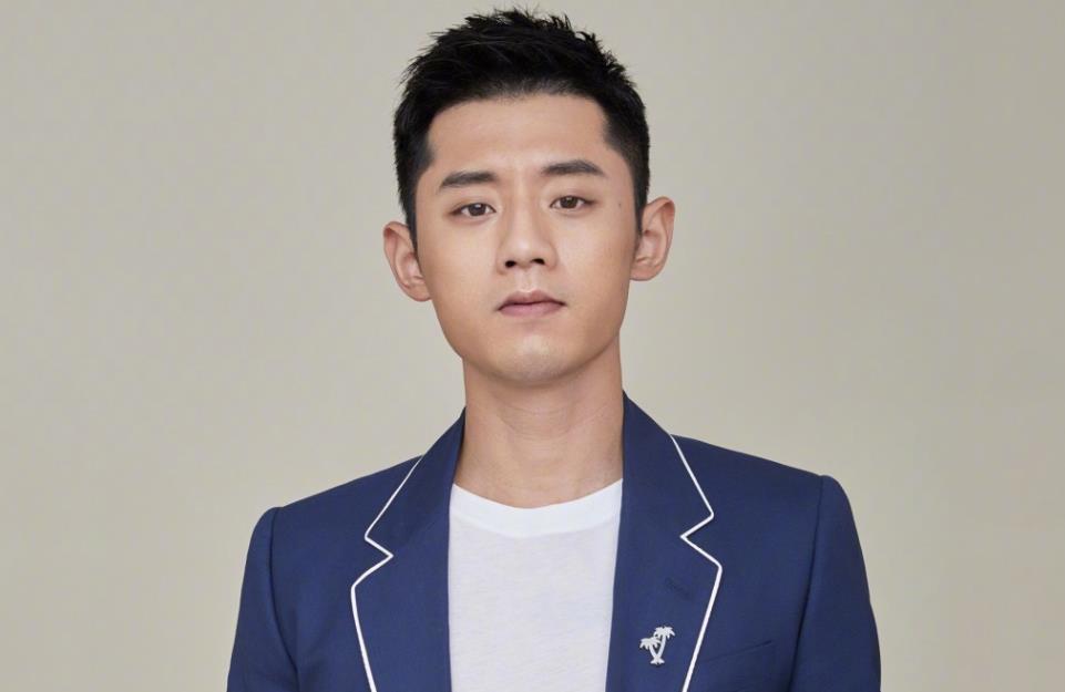 任嘉伦生女儿,景甜公开恋爱,接下来该到秦俊杰和舒畅了吧