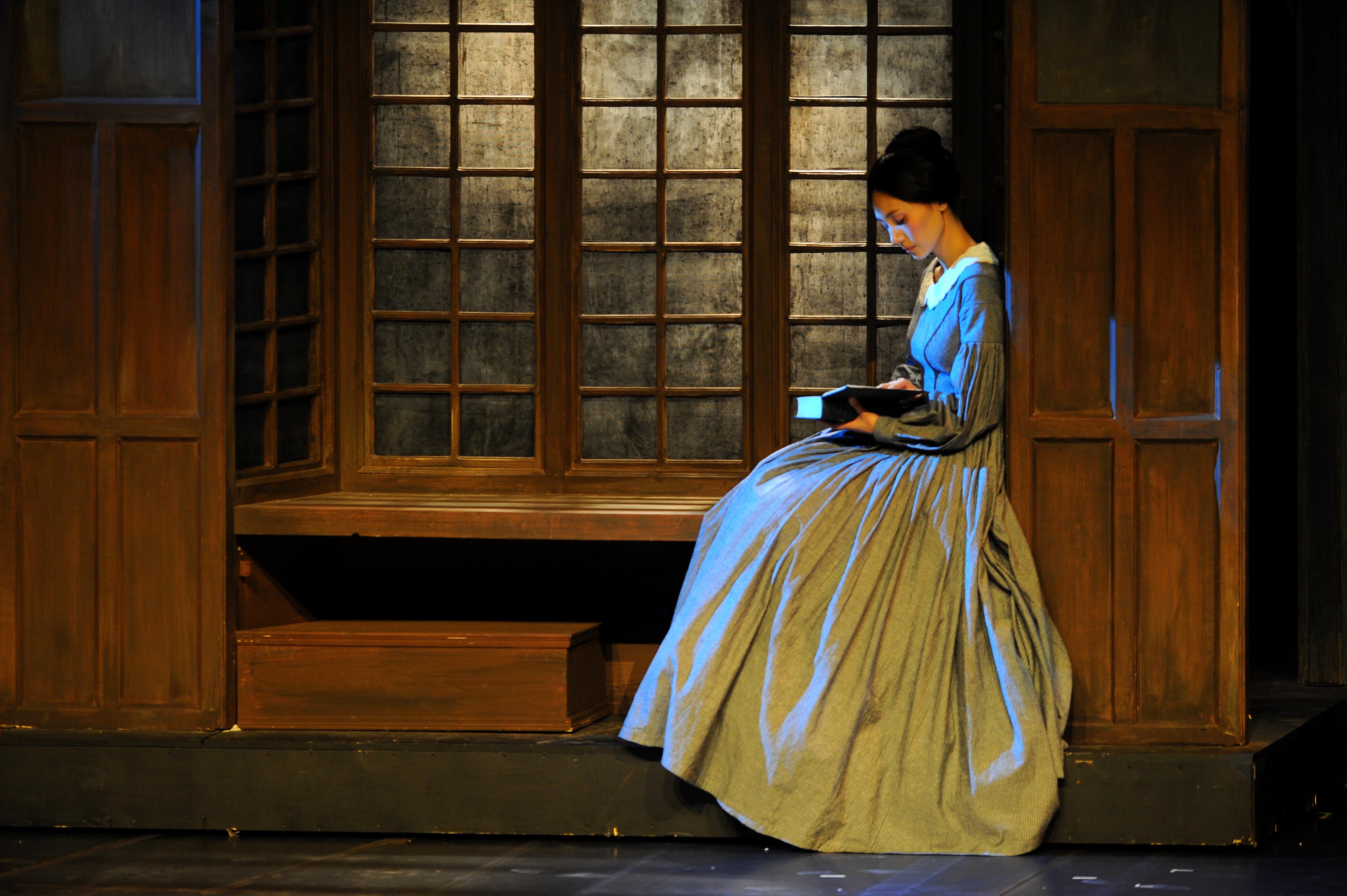 《简·爱》是"一位伟大天才的杰作",它背后故事的寓意让人深思