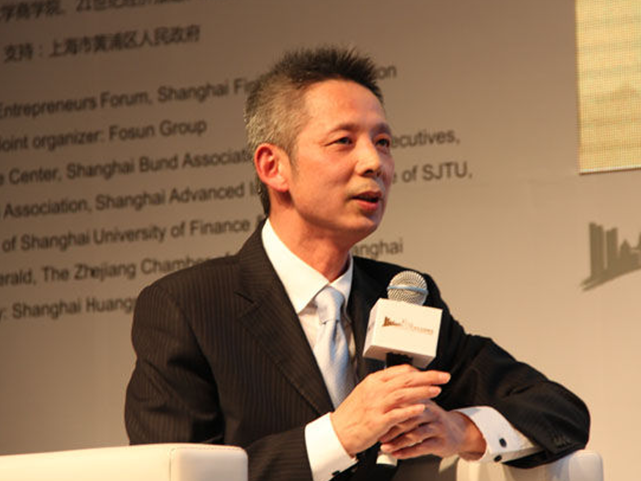 是一名老师也是一名主持人,蒋昌建用实力证明自己就是最强大脑