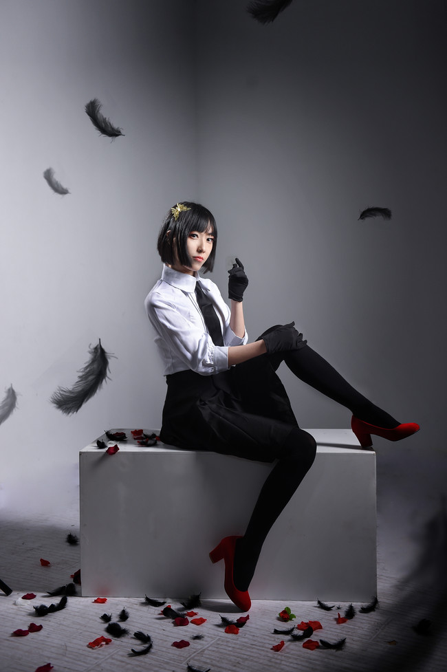 文豪野犬 与谢野晶子cosplay 武装侦探社的专属医生