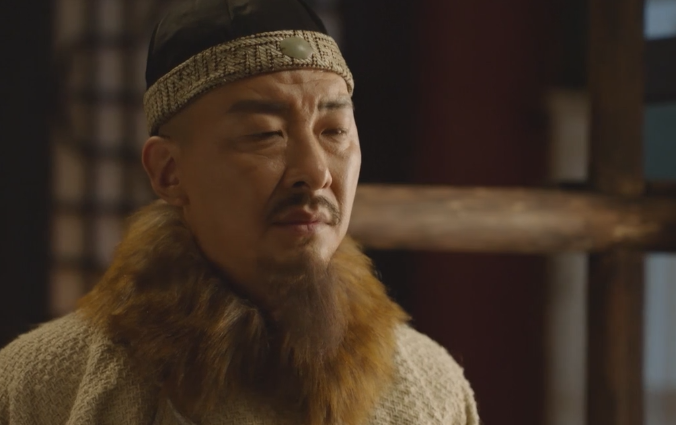 《天下粮田》第三十六集中铁弓南大义灭亲杀死铁箭飞