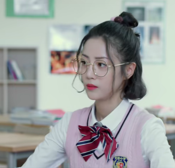 国民老公:乔伊和陆瑾年暗生情愫,林芊芊缠上许嘉木!