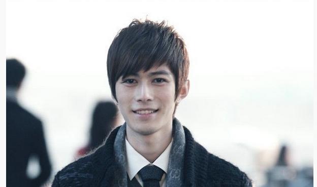 奚梦瑶和陈学冬关系不一般?网友:先问问郭敬明答应吗?