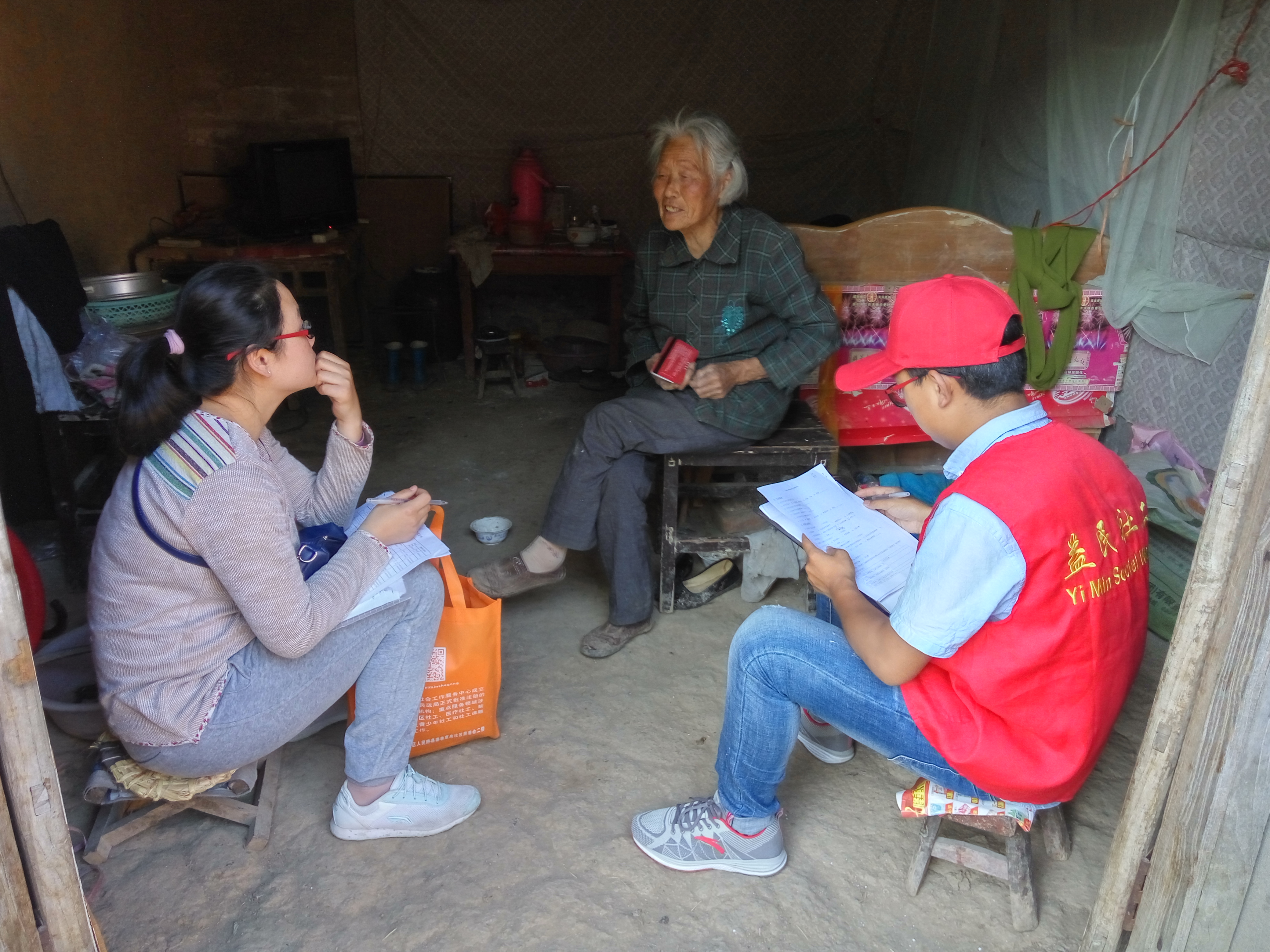 促进城乡社会工作均衡发展,社工专业力量服务坎河农村 —阜城