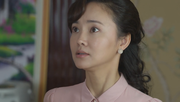 《知青家庭》第十九集中赵梦管财务心生歹意!