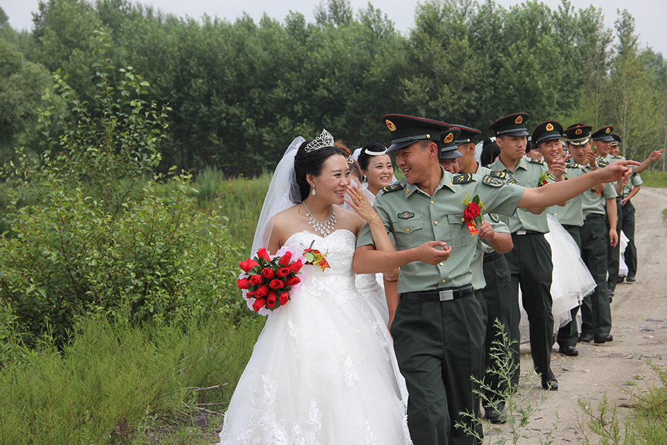 這個情人節,帶你見識一下不同的愛情——軍婚