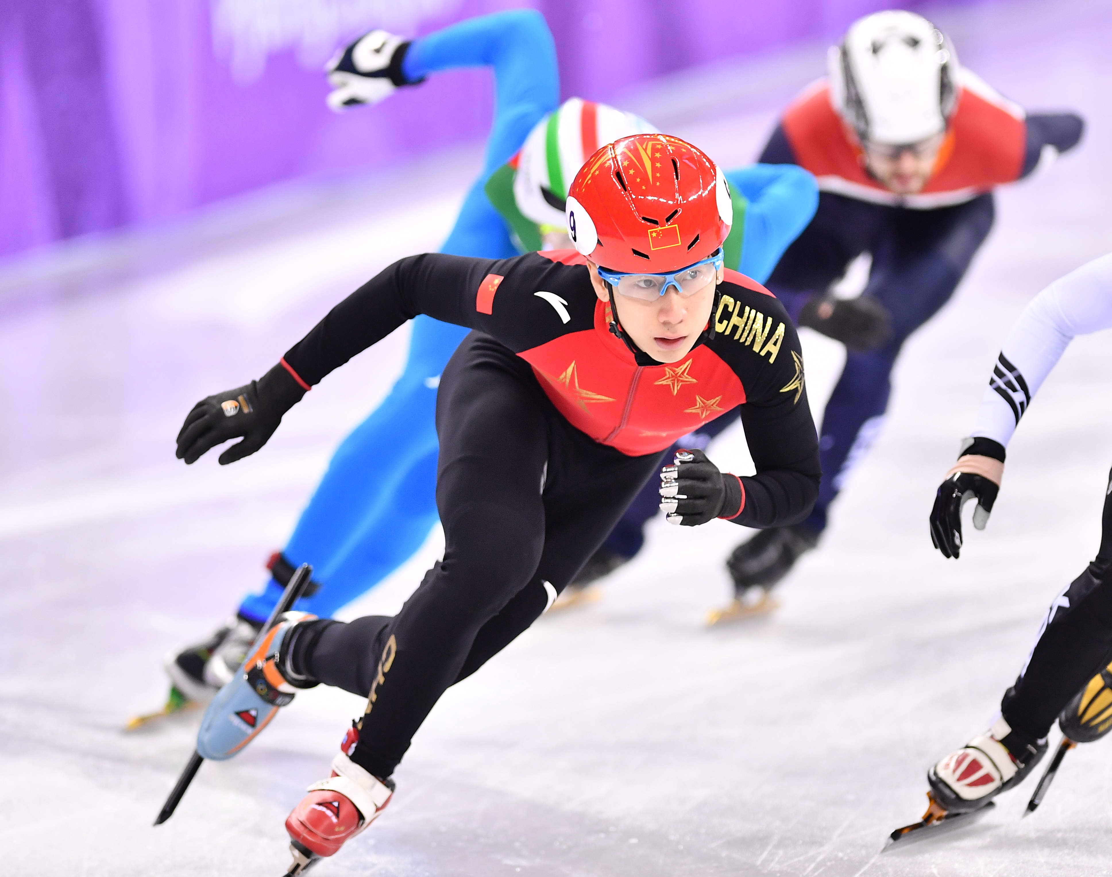 平昌冬奥会短道速滑男子1000米预赛 中国选手武大靖晋级