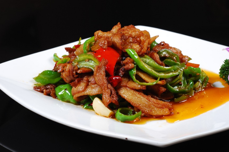 一道很出名的湘菜——农家小炒肉