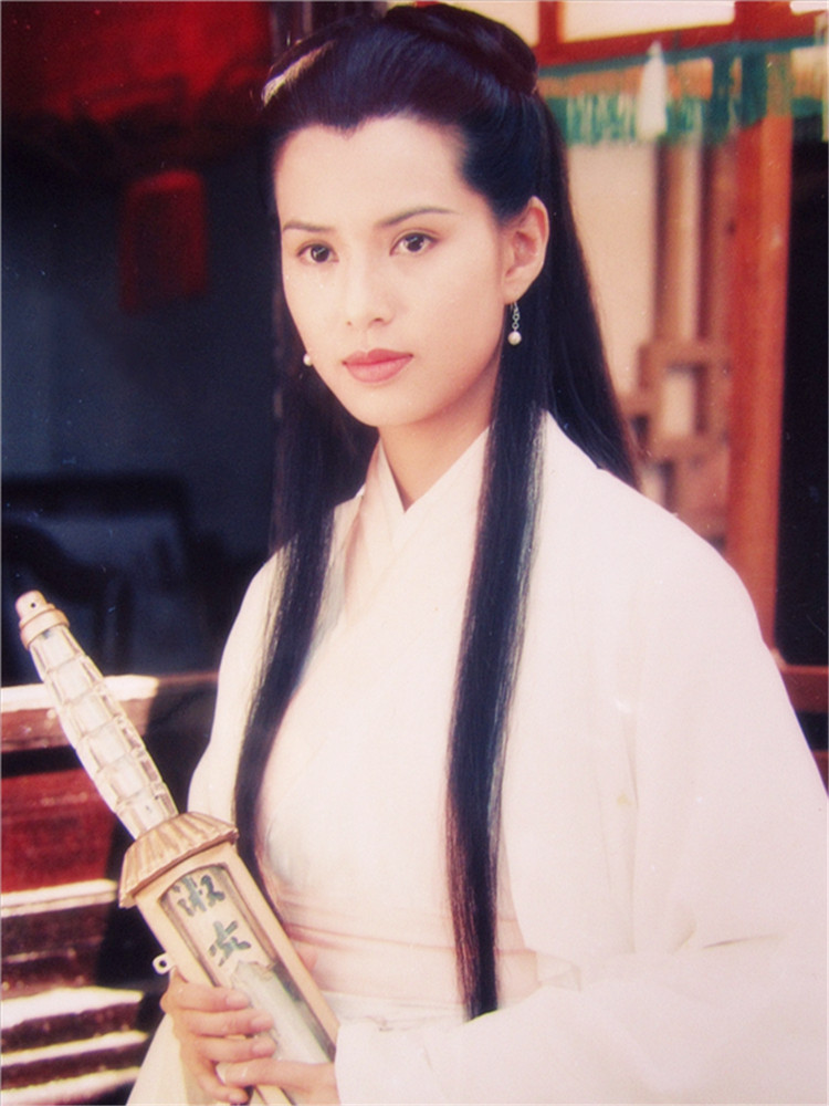 95版神雕侠侣李若彤的美照,回眸风自流,举眉花含羞