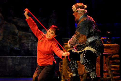 年夜饭的变迁:从红薯稀饭到联合国发微