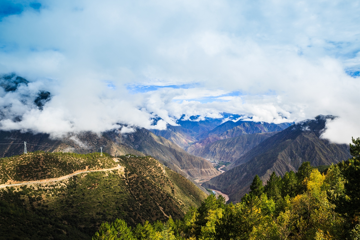 《光与影》西藏芒康澜沧江大峡谷
