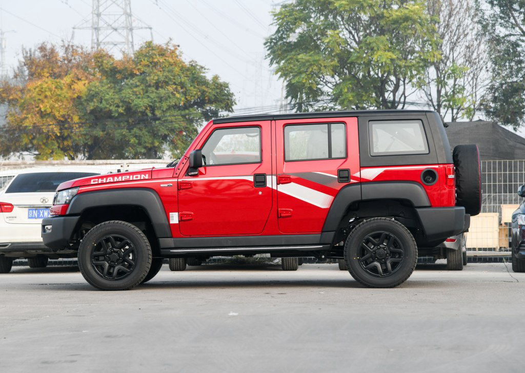 动力强劲,空间超大,越野悍将北京bj40