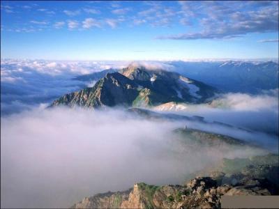 "南岳衡山"被誉称"中华寿岳"