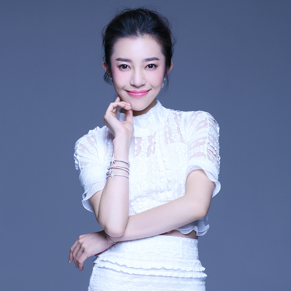 喻越越再度登上央视春晚舞台,与全球华人共庆新春