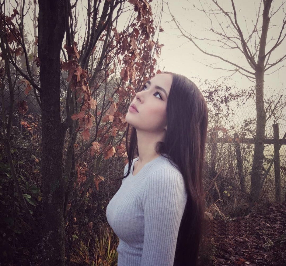 泰国模特luna ploy一组美照,清新美丽带有几分俏皮可爱