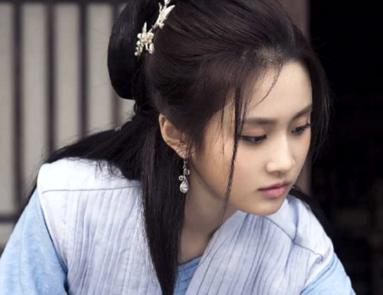 刘美含是1991年出生的广东女星,既是一位演员,还是一位歌手,曾经是