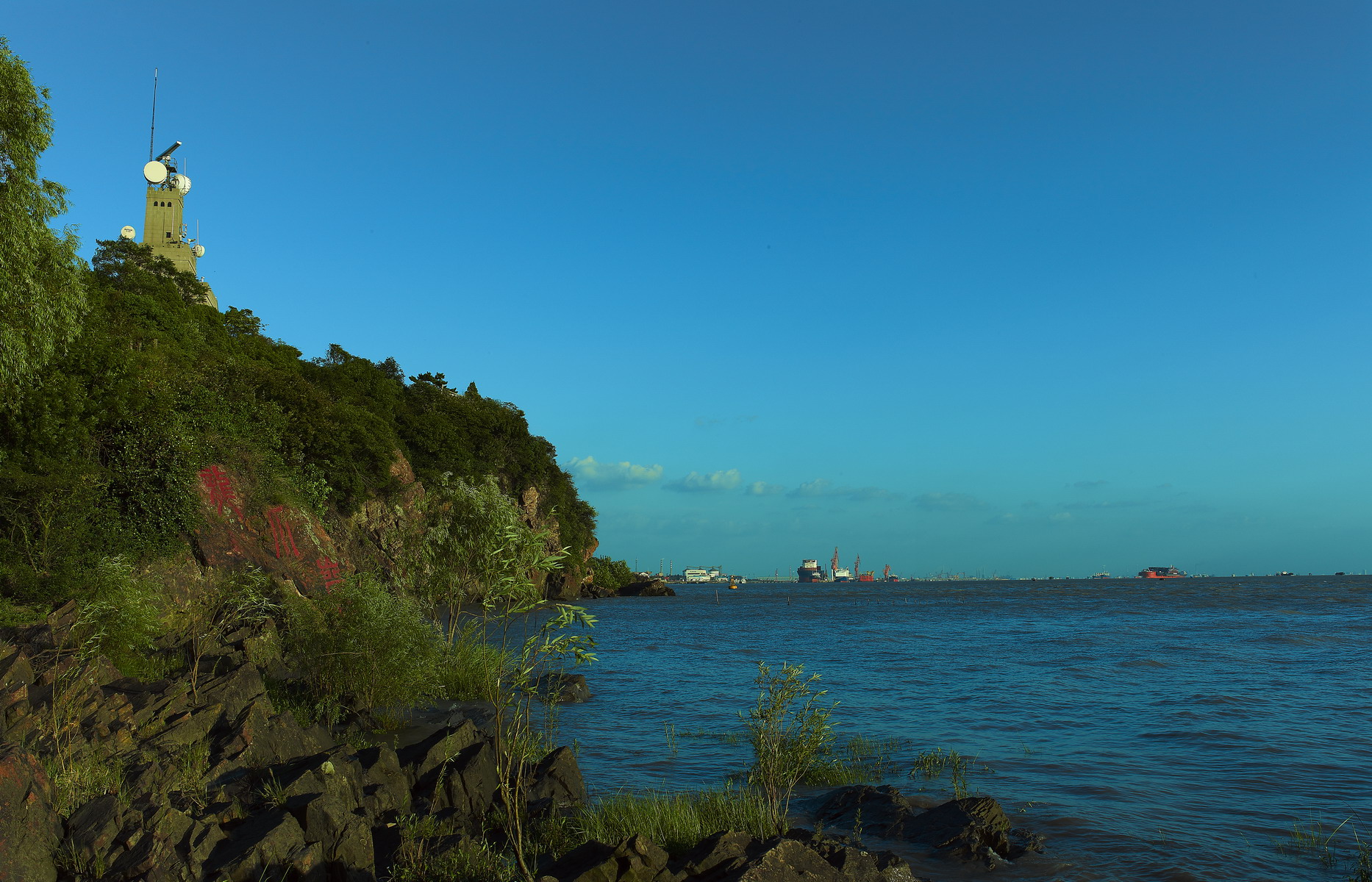 《风景摄影》江边风光无限好