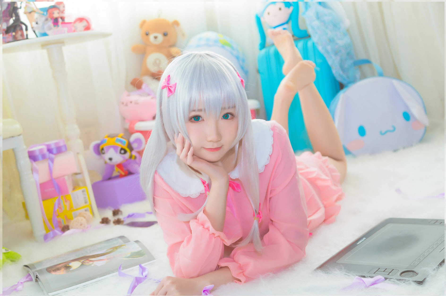 《埃罗芒阿老师》和泉纱雾cos:宅女插画家